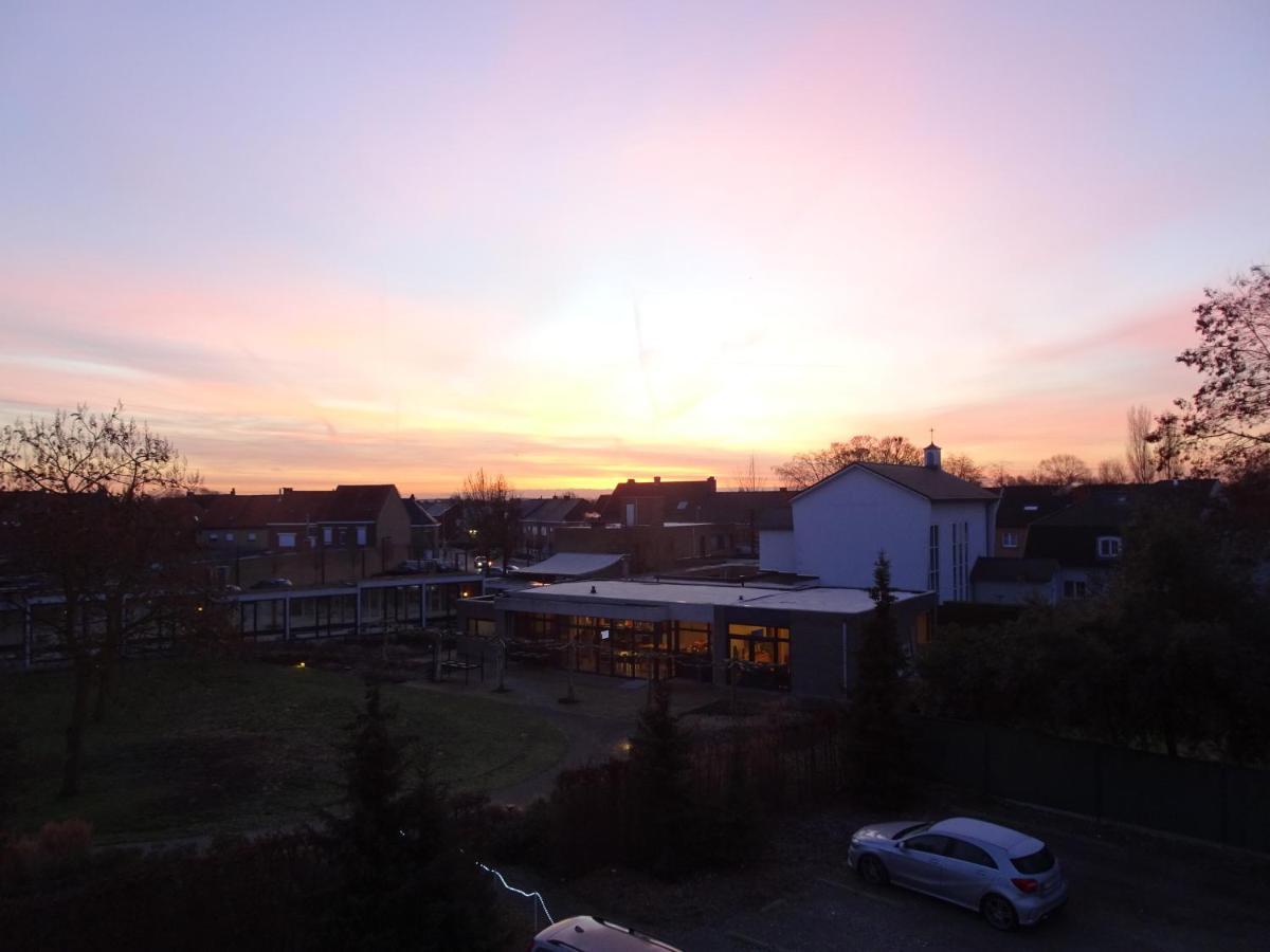Orion B&B Ledegem Buitenkant foto